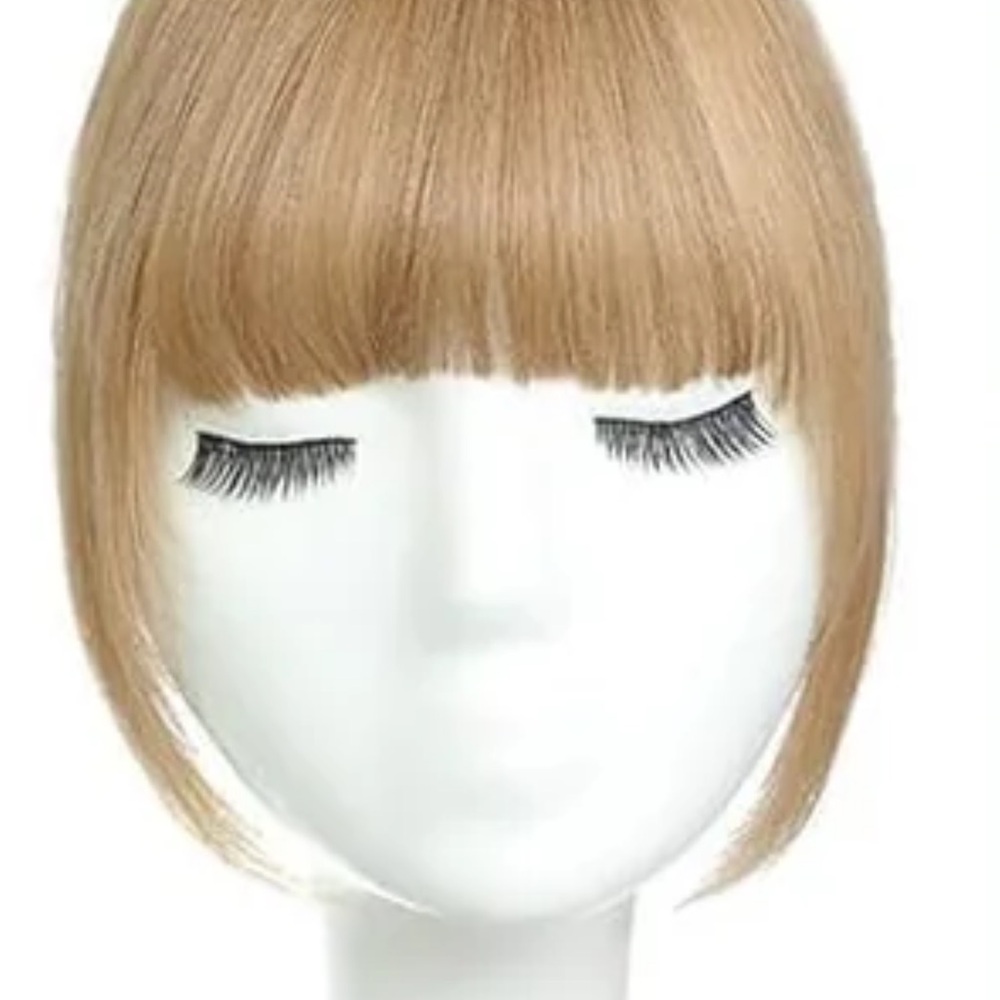WIG …CLIP ON BANGS EXTENTIONS ( NWT) DIRTY BLOND